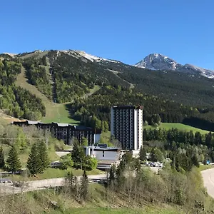 Aux Pieds Des Pistes - De Lans - Cote 2000 , Villard-de-Lans France